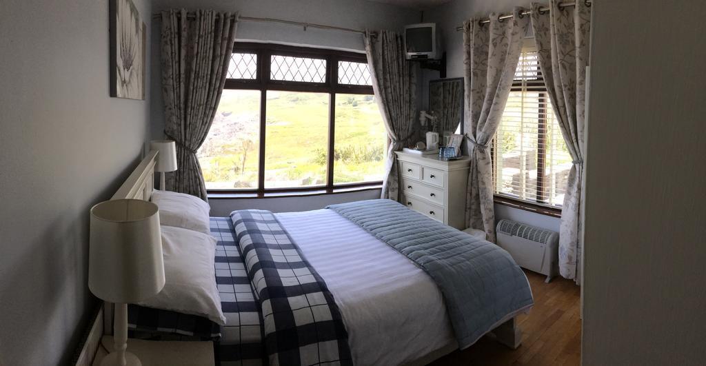 Bed and Breakfast Sandycove House Bed & Breakfast Castlehaven Номер фото